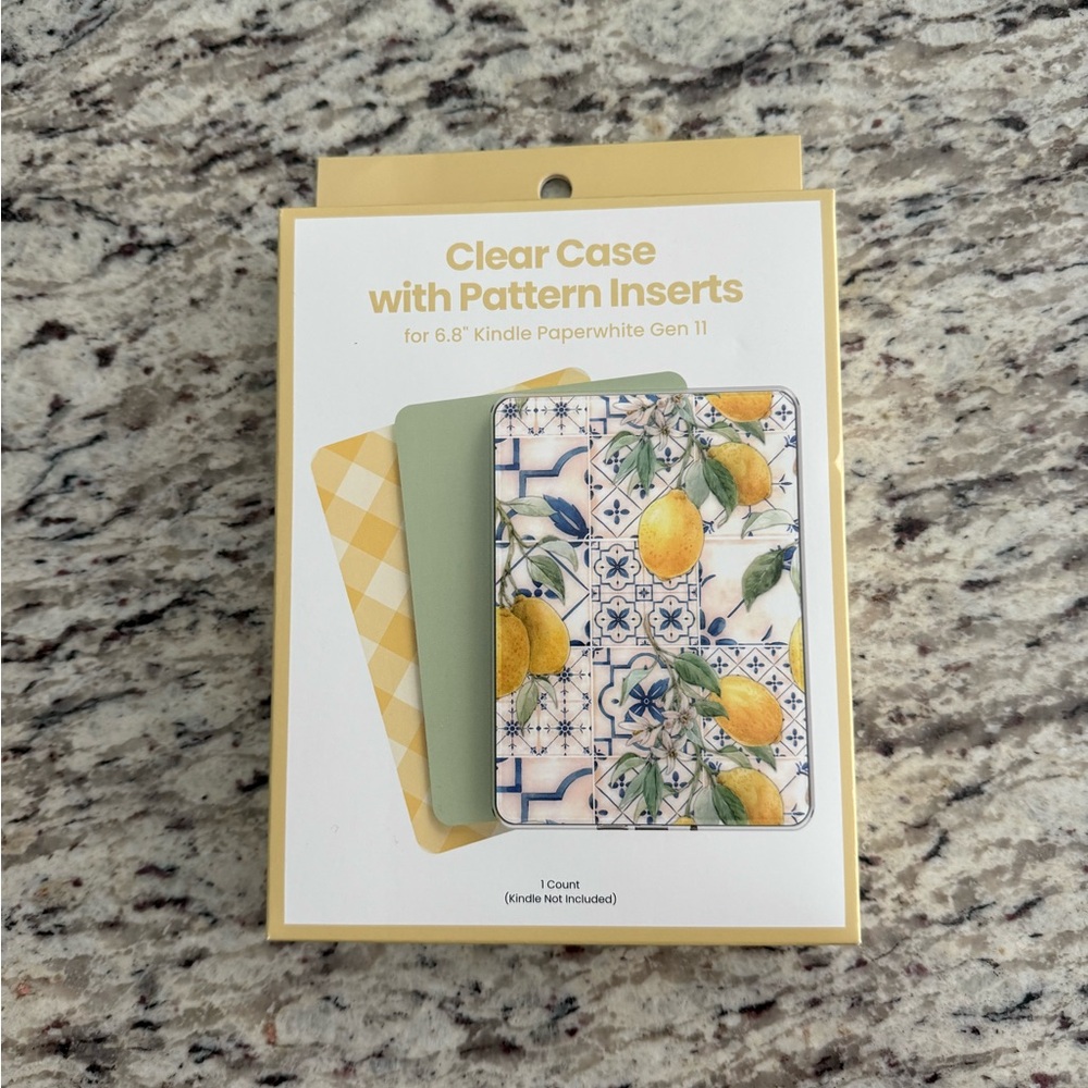 **NIB** Kindle Paperwhite Gen 11 Clear Case with Pattern Inserts